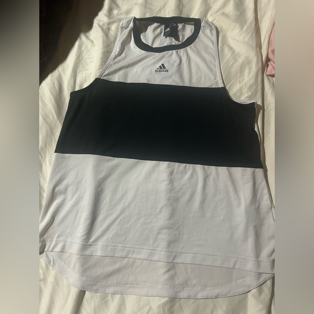 Adidas  athletic knit top Sz Large